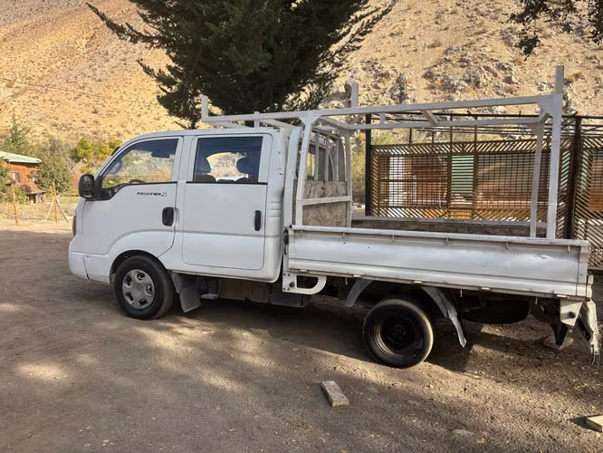 Camioneta kia frontier