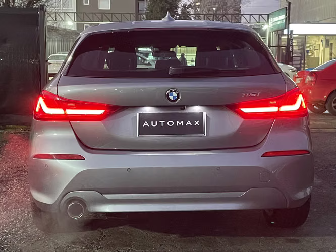 BMW 118i DYNAMIC HATCH 1.5 AUT 2024