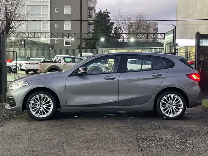 BMW 118i DYNAMIC HATCH 1.5 AUT 2024