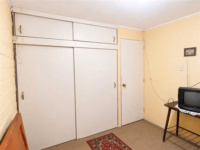 Casa en venta de 3D. 1B. 2E. Belloto Norte - Imagen 12