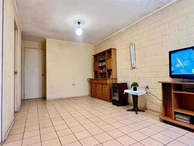 Casa en venta de 3D. 1B. 2E. Belloto Norte - Imagen 6