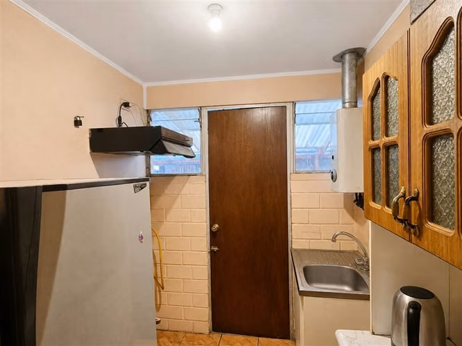 Casa en venta de 3D. 1B. 2E. Belloto Norte - Imagen 8