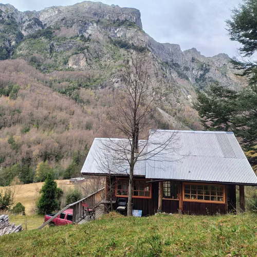 Hermosa Parcela Con Cabaña en Puesco