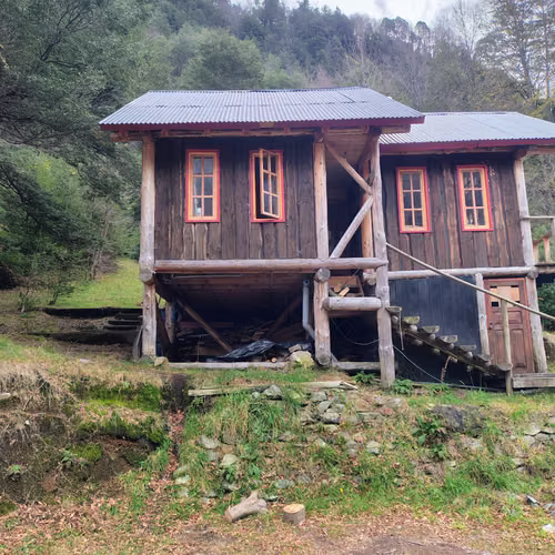 Hermosa Parcela Con Cabaña en Puesco