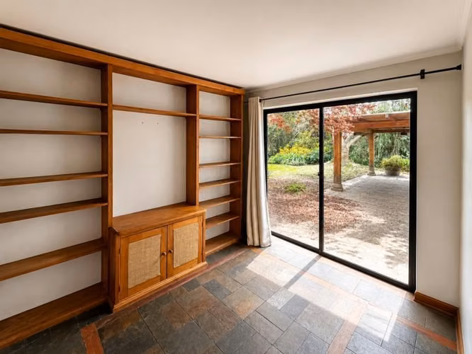 Arrendamos Linda Casa en Villa Esmeralda Sur-Talca - Imagen 5