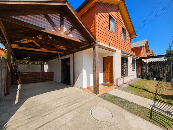 CASA EN DON SEBASTIÁN DE RAUQUÉN