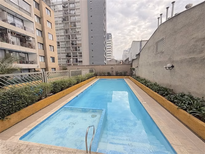 Depto en arriendo de 2D/1B, Vic Mackenna 1700 Metro Ñuble