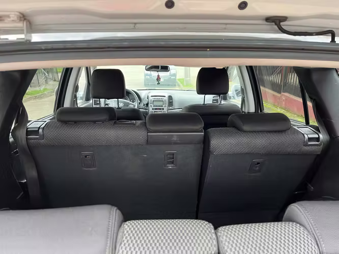 hyundai santa fe 2012