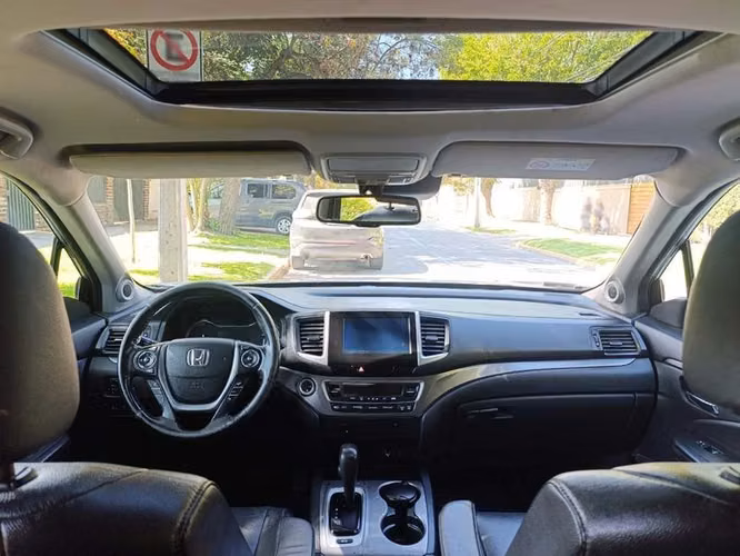 HONDA PILOT TOURING 3.5 AUT 4X4 - 2016 | 2550