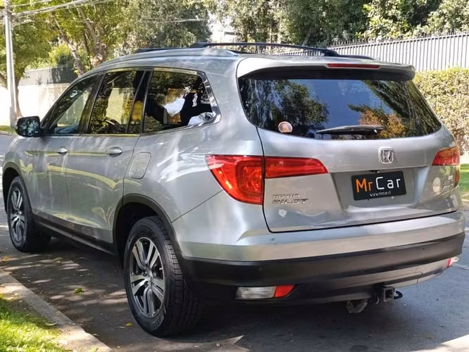 HONDA PILOT TOURING 3.5 AUT 4X4 - 2016 | 2550