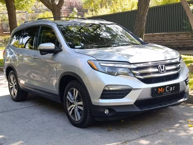 HONDA PILOT TOURING 3.5 AUT 4X4 - 2016 | 2550