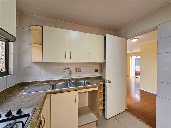 Casa en venta de 3 dorm. en La Serena Barrio Universitario