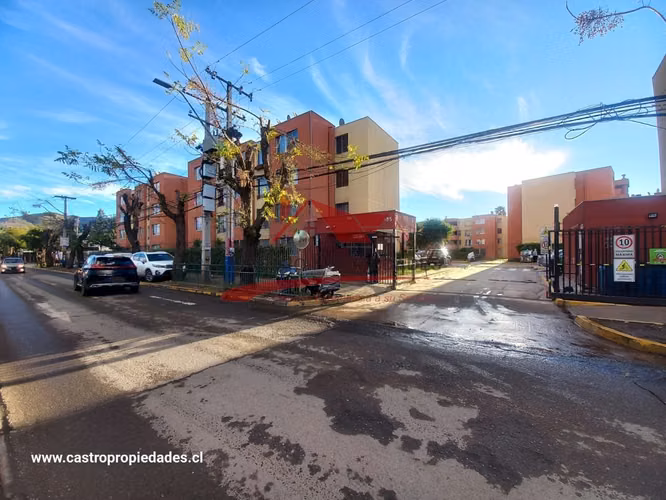 Departamento en segundo Piso con 3 Dormitorios, 1 Baño, Quilicura.