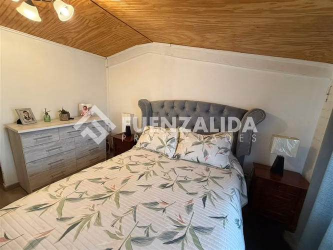 Casa en venta de 3 dorm. en La Pintana