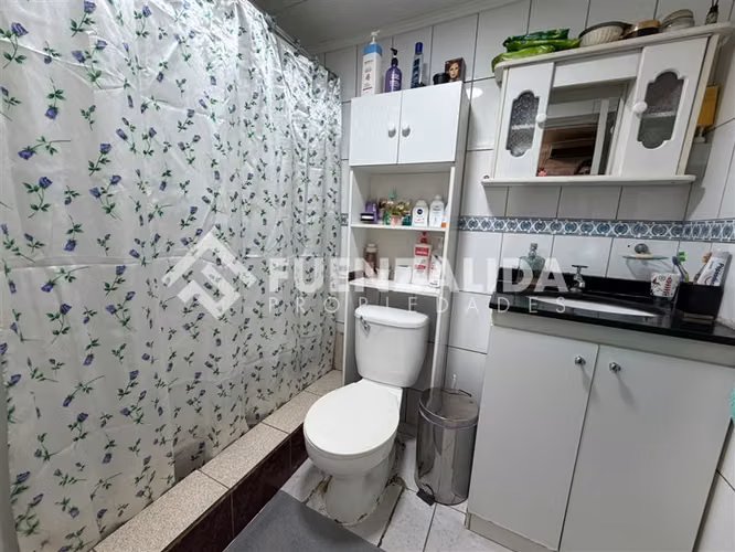 Casa en venta de 3 dorm. en La Pintana