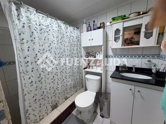 Casa en venta de 3 dorm. en La Pintana