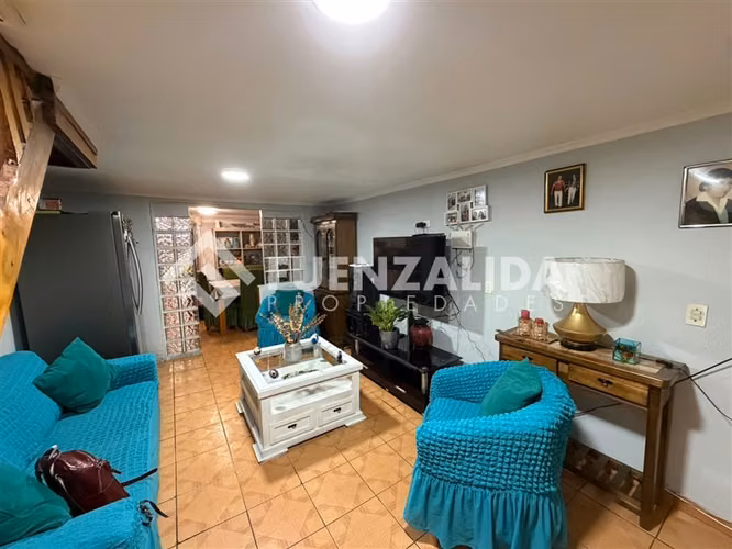 Casa en venta de 3 dorm. en La Pintana