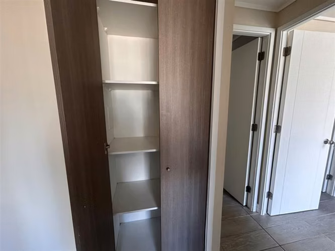 DEPTO. EN VENTA 3 DOR. 2 BAÑOS 1EST 1BODEGA LA FLORIDA