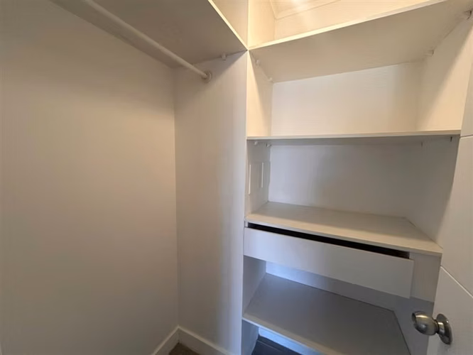 DEPTO. EN VENTA 3 DOR. 2 BAÑOS 1EST 1BODEGA LA FLORIDA