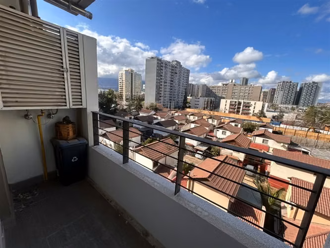 DEPTO. EN VENTA 3 DOR. 2 BAÑOS 1EST 1BODEGA LA FLORIDA
