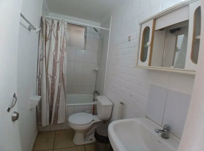 Propiedad en Arriendo Ubicada en Dedal de Oro Larapinta.