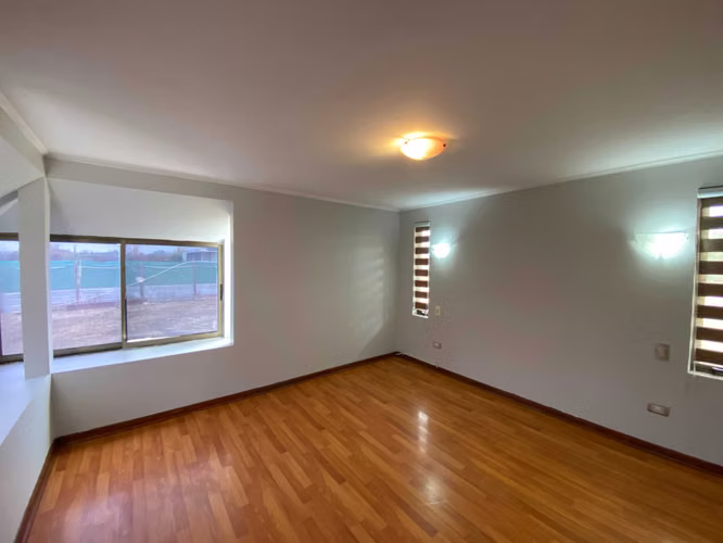 Parcela Padre Hurtado en Arriendo, 3 Dorm/3 Baño (178650)