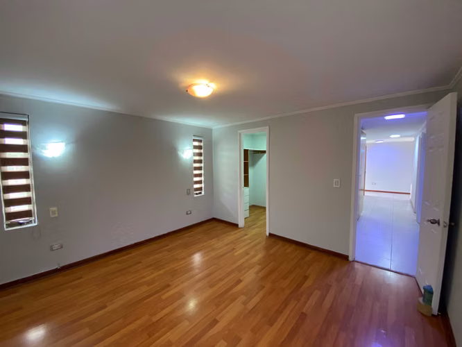Parcela Padre Hurtado en Arriendo, 3 Dorm/3 Baño (178650)