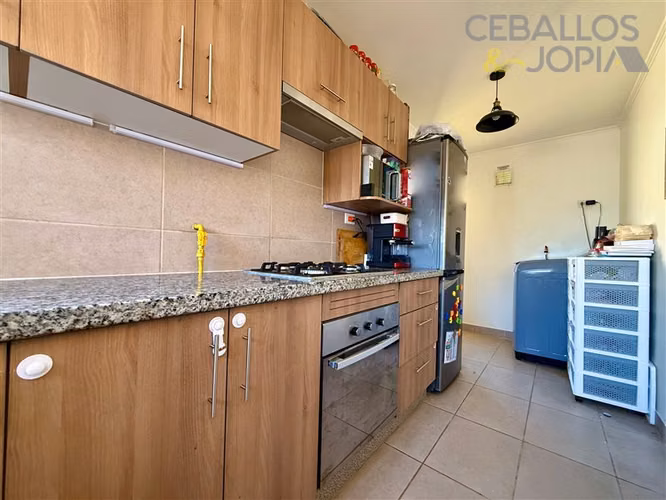 Casa en venta de 3 dorm. en Villa Alemana