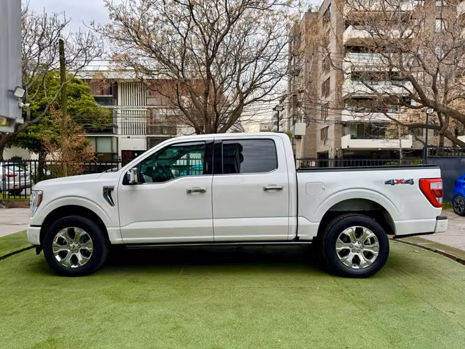 FORD F150 PLATINUM CC 4X4 3.5L - 2024 | 2944