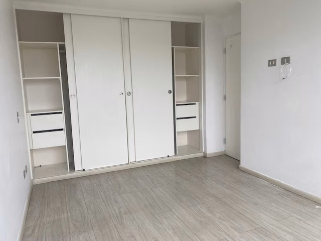 SE ARRIENDA DEPTO EN EDIFICIO AMUNATEGUI - Imagen 10