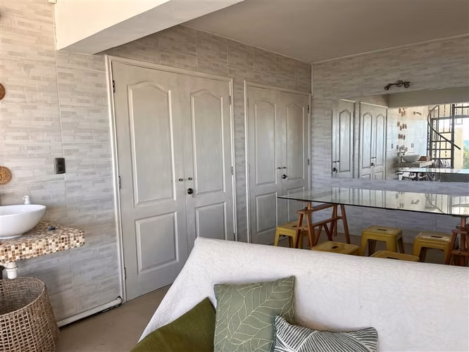 Casa 5 dormitorios, vista al mar, amplios espacios, Reñaca. - Imagen 33