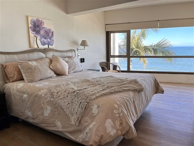 Casa 5 dormitorios, vista al mar, amplios espacios, Reñaca. - Imagen 19
