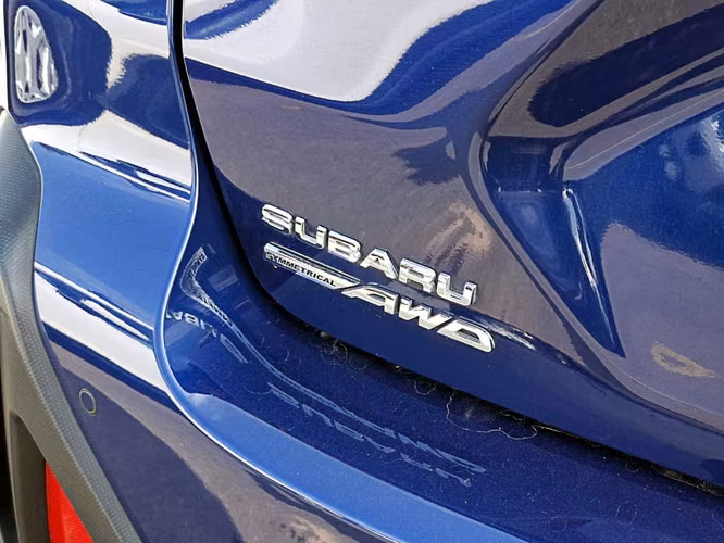 SUBARU CROSSTREK 2023