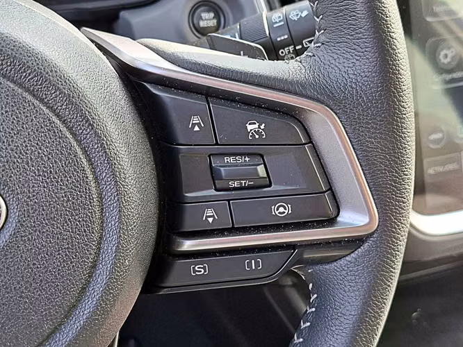 SUBARU CROSSTREK 2023