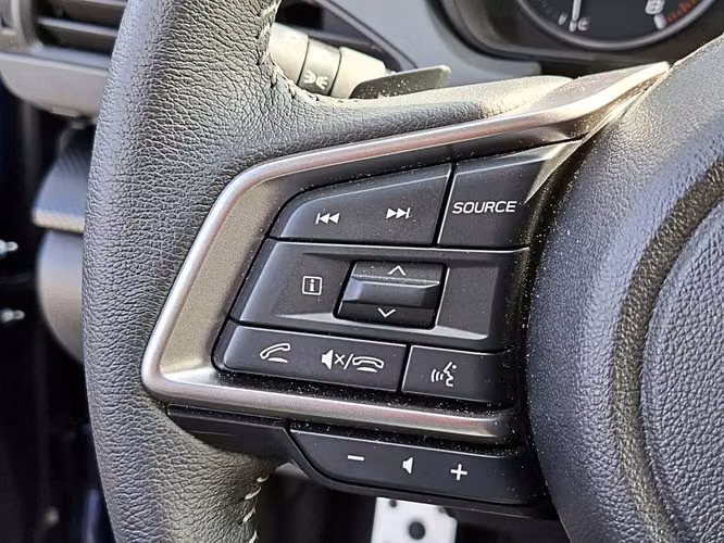 SUBARU CROSSTREK 2023