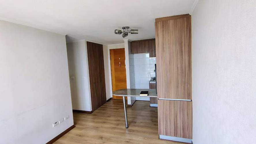 DEPARTAMENTO  EN ARRIENDO 2D/1B