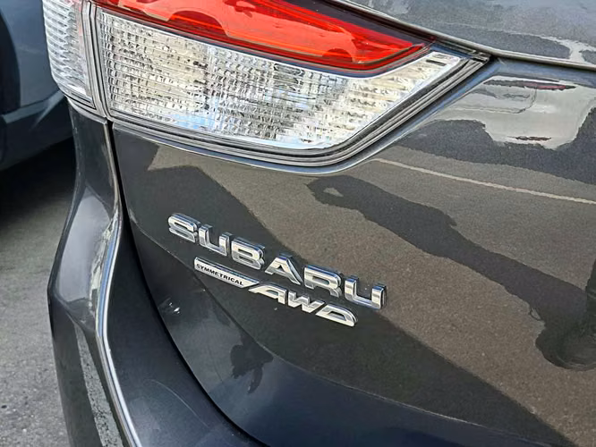 SUBARU FORESTER 2023