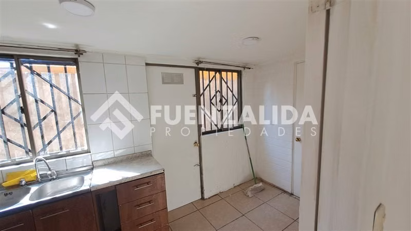 Casa en venta de 3 dorm. en Maipú
