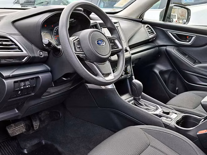 SUBARU FORESTER 2024