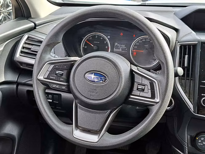SUBARU FORESTER 2024