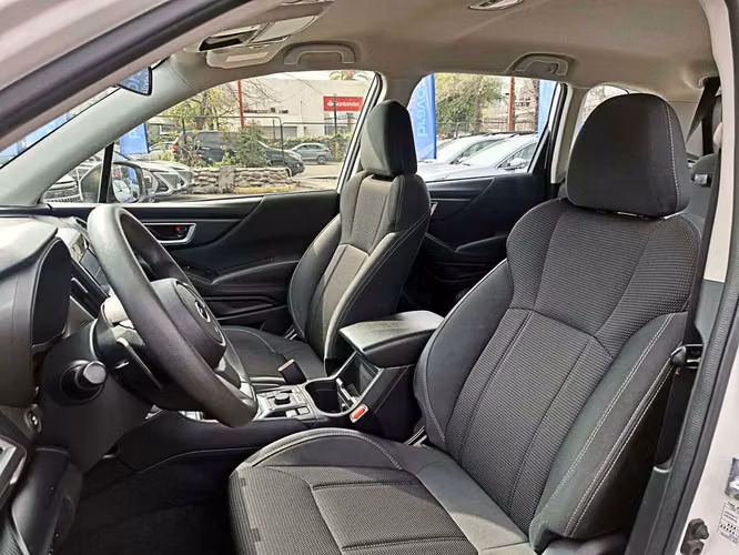 SUBARU FORESTER 2024