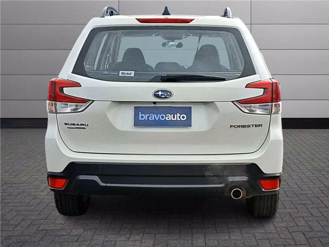 SUBARU FORESTER 2024