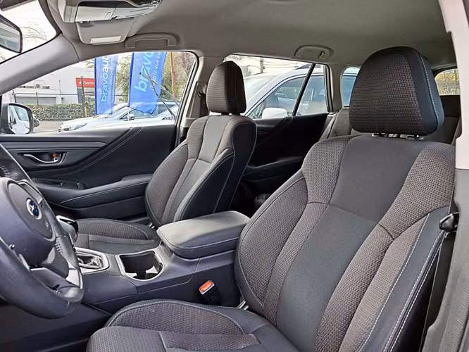 SUBARU OUTBACK 2021