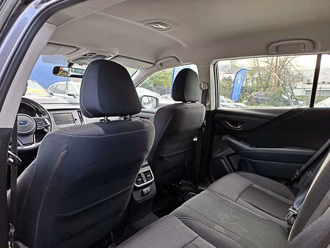 SUBARU OUTBACK 2021