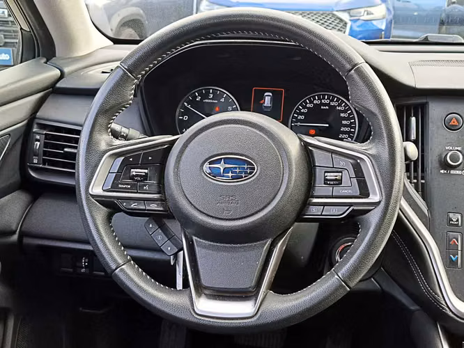 SUBARU OUTBACK 2021