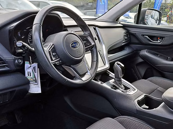 SUBARU OUTBACK 2021