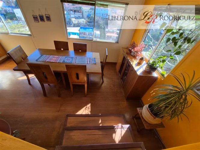 Casa en venta de 2 dorm. en Valparaíso - Imagen 2