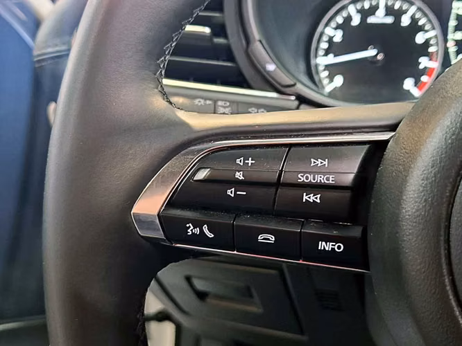 MAZDA 3 SPORT 2025