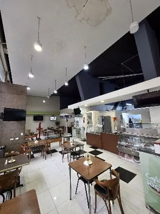 Local Comercial en arriendo Santiago Centro calle Teatinos