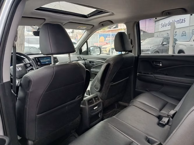 HONDA PILOT 2023